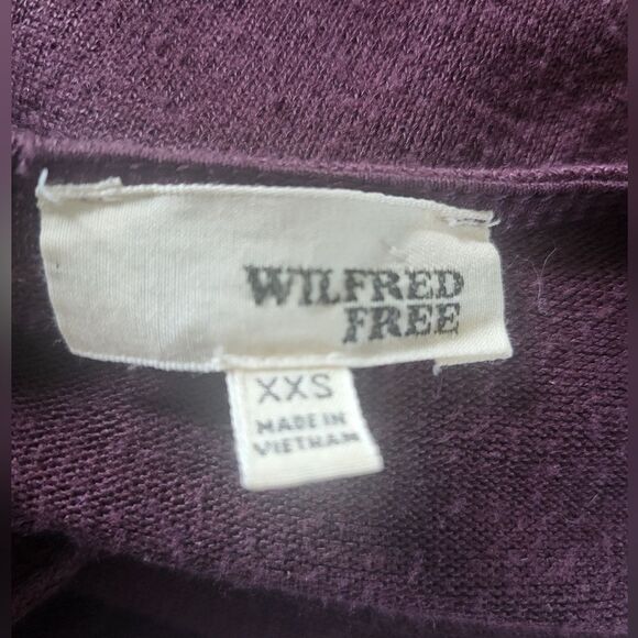 Wilfred Free XXS Purple Long Sleeve V-neck Crop Top - Picture 2 of 4